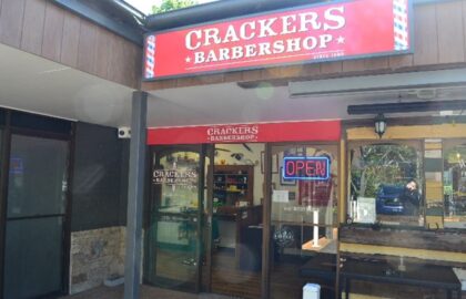 Crackers Mens Barbershop